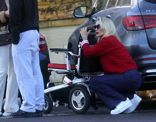 Katie set up the wheelchair for the GB News presenter