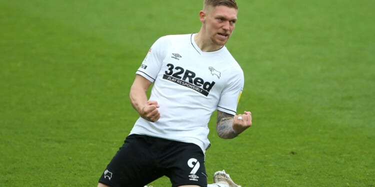 Former Premier League star, 35, signs for seventh-tier club on free transfer a year after announcing retirement