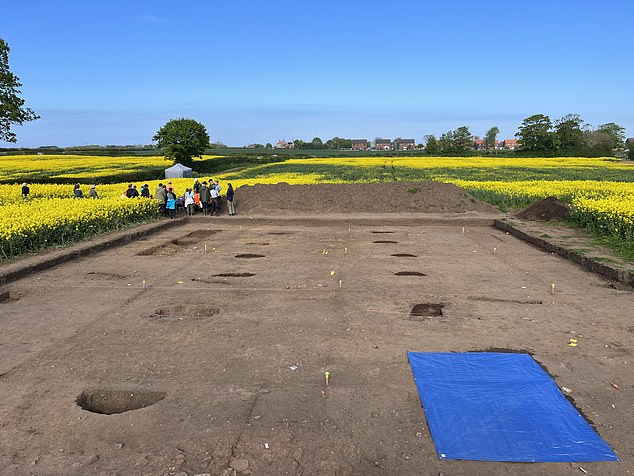 A large medieval hall was discovered, which is likely to have been a centre for politics, poetry and culture