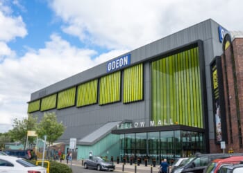 Armed cops arrest 5 men who were 'rowing over parking space in shopping centre car park' during Boxing Day sales