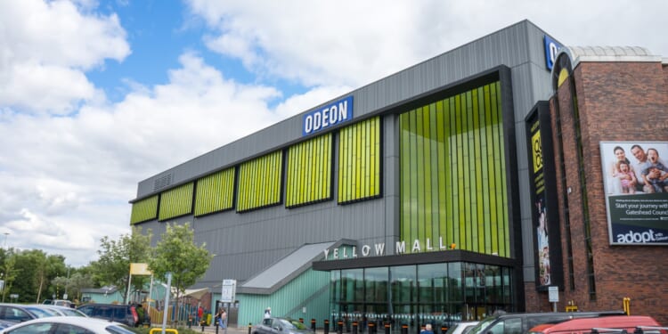 Armed cops arrest 5 men who were 'rowing over parking space in shopping centre car park' during Boxing Day sales