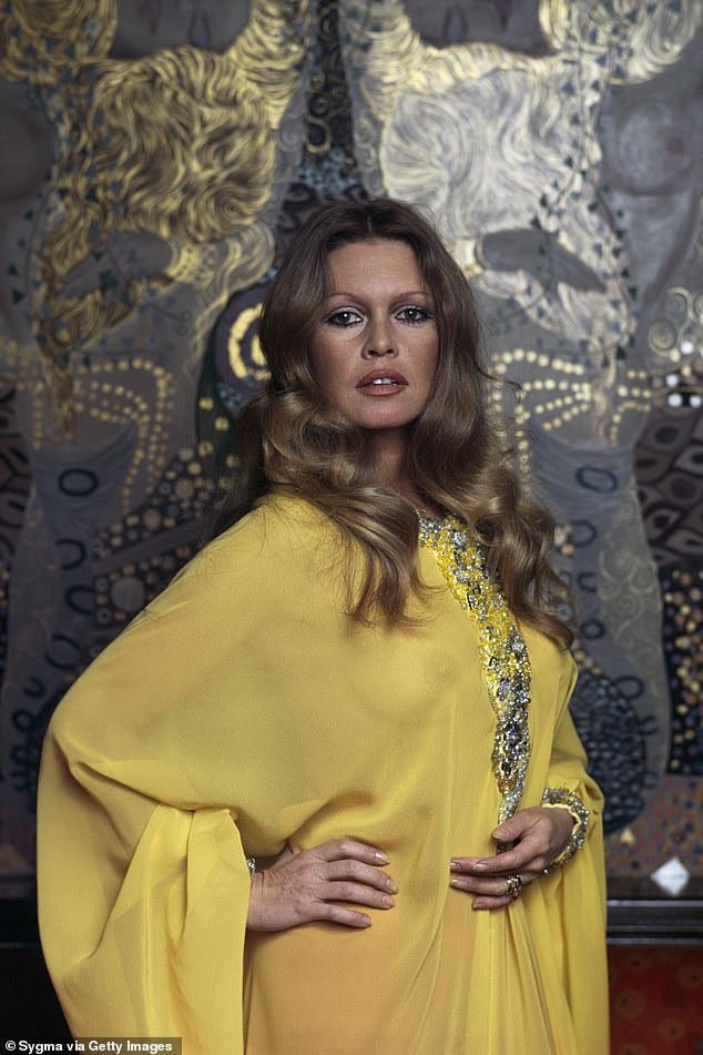 The kaftan's loose, fluid style was perfectly in keeping with the decade