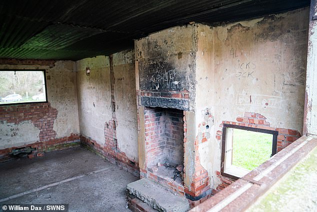 The village is now mostly made up of empty stone buildings, although the original church and pub still stand