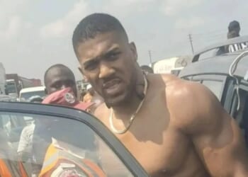 Anthony Joshua health update as injured boxing legend to remain in hospital after horror crash killed two close friends