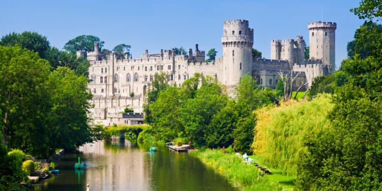 Your month-by-month calendar for money-saving hacks on holidays and days out in 2026