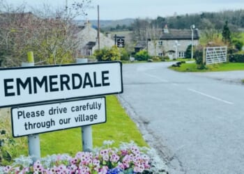 Emmerdale horror double exit as villain makes chilling order
