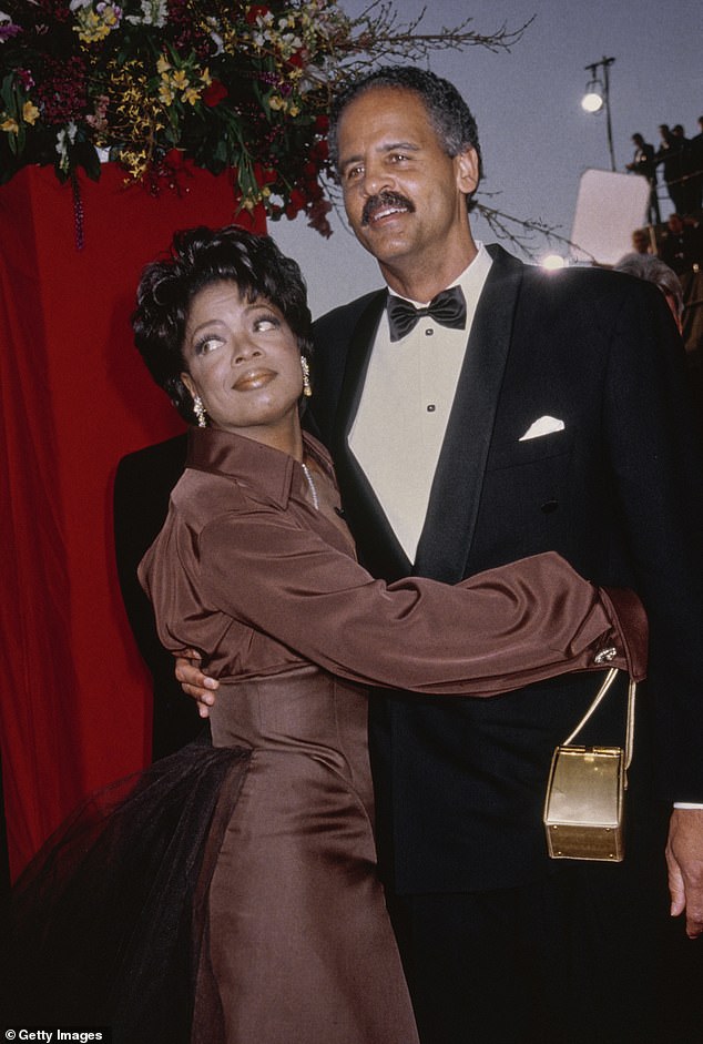 She recalled attending a 1988 boxing match between Mike Tyson and Michael Spinks, when the announcer revealed Tyson's weight as 218 pounds; seen in 1995