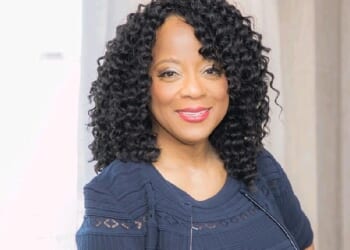 Linda Clemons is trained and certified in Analytic Interviewing and Statement Analysis and works with CEOs, media luminaries, and celebrities