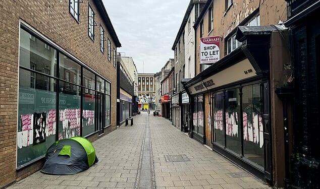 The Confederation of British Industry has warned that UK businesses cannot survive another year of stagnation (stock)