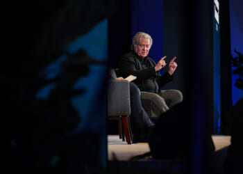 Bannon, Mearsheimer: Trump’s Ukraine Plan Won’t End the War