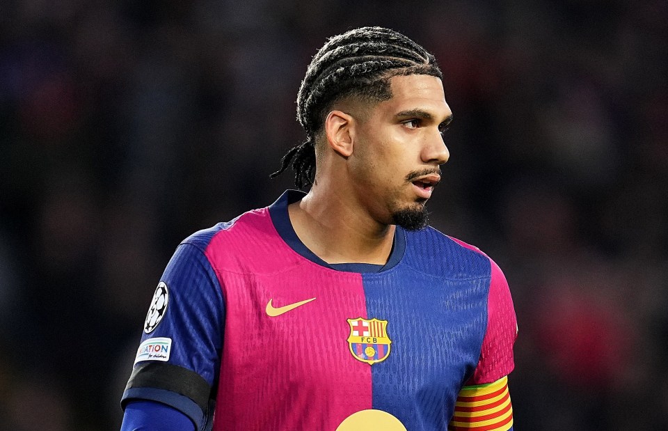 FC Barcelona v SL Benfica - UEFA Champions League 2024/25 Round of 16 Second Leg