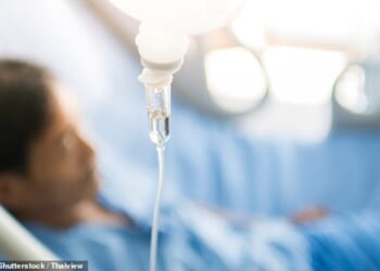 Between April and June this year, there were more than 18,500 privately funded chemo appointments, a 1.7 per cent increase over the same period in 2024 (stock image)