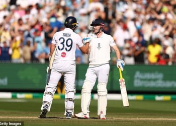 Harry Brook and Jamie Smith sealed victory at 5.24pm local time and England will go to Sydney in the New Year hoping to limit the score to 3–2 - with Brook's boundary clinching the win