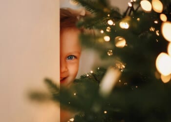 Exact age parents can leave their kids home alone for the holidays as some states let 6-year-olds fend for themselves