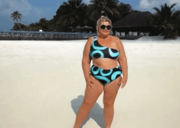 Gemma Collins shows off impressive three stone weight loss in a bikini after turning to fat jabs