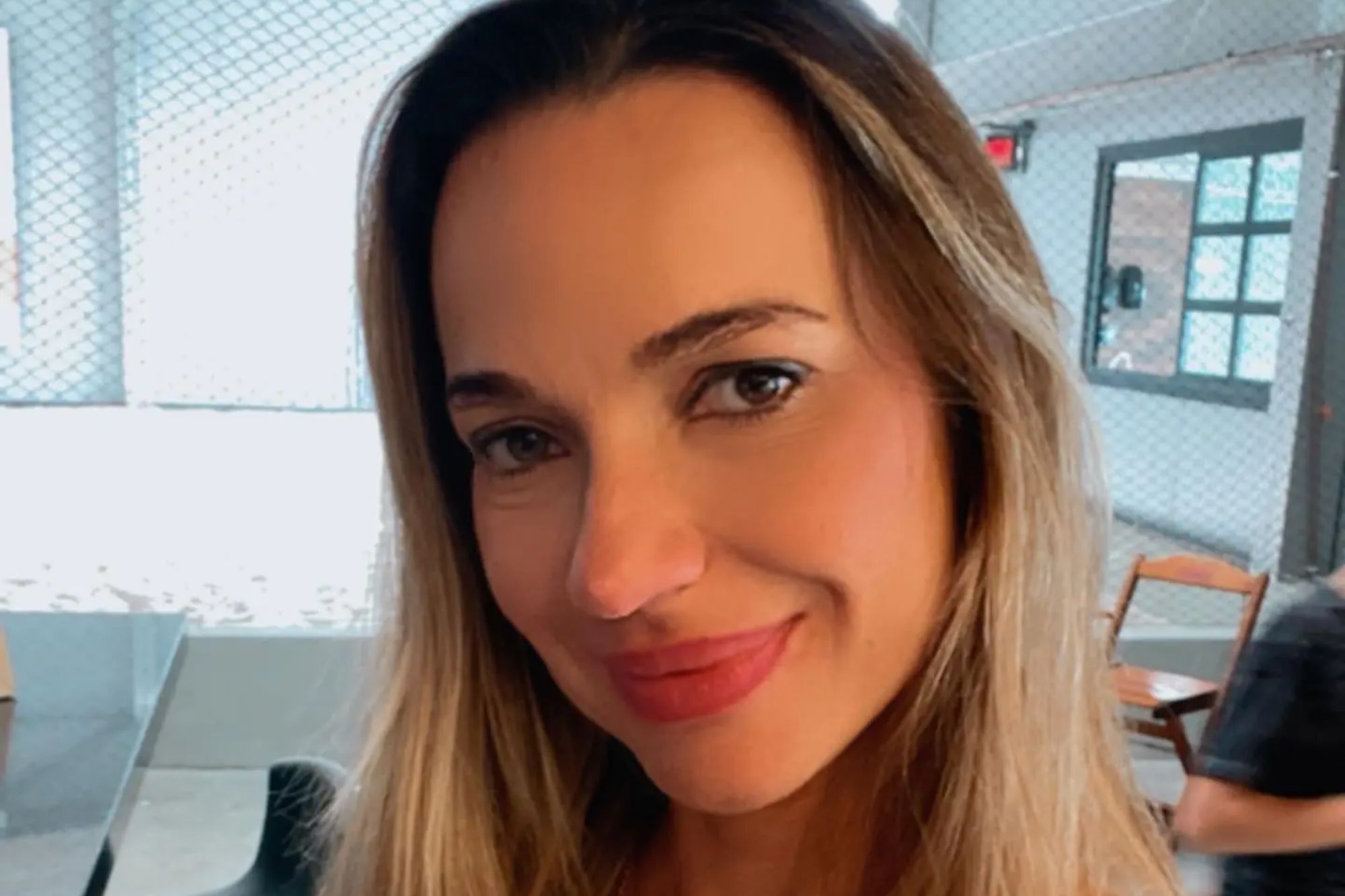 An image collage containing 1 images, Image 1 shows VIDEO: Influencer killed as Porsche smashes into pole while allegedly drunk driver flees