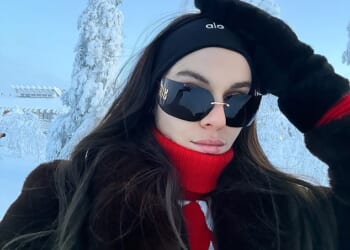 Holly Ramsay was keen to share snaps of her on-slope style as she posted a stunn