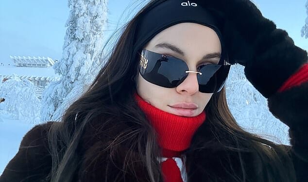 Holly Ramsay was keen to share snaps of her on-slope style as she posted a stunn