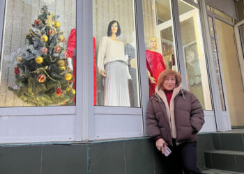 In Donetsk region coveted by Putin, how one city carries on