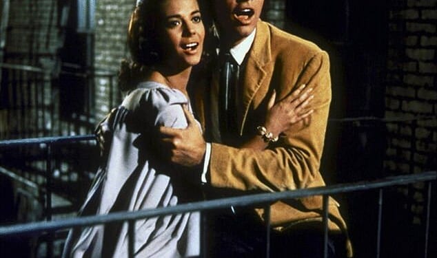 Actress Natalie Wood and Richard Beymer in a scene from the movie 'West Side Story'
