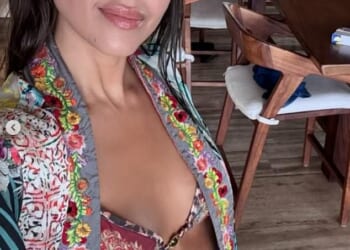 Jessica Alba took to Instagram this week share flashback photos from a vacation she took two months ago. The 44-year-old mogul showed off her abs while in a kimono from designer Johnny Was