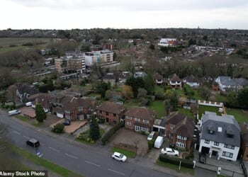 London residents quitting capital flock to the 'three Cs' - Caterham, Chatham and Chigwell...