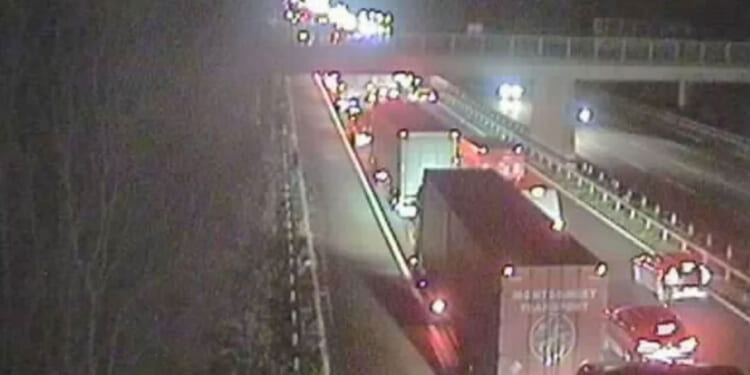M6 closes after horror crash as traffic stands still and road expected to be shut for several hours