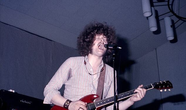 Jethro Tull and Blodwyn Pig Mick Abrahams has died aged 82 following a string of health woes, (pictured in 1970)