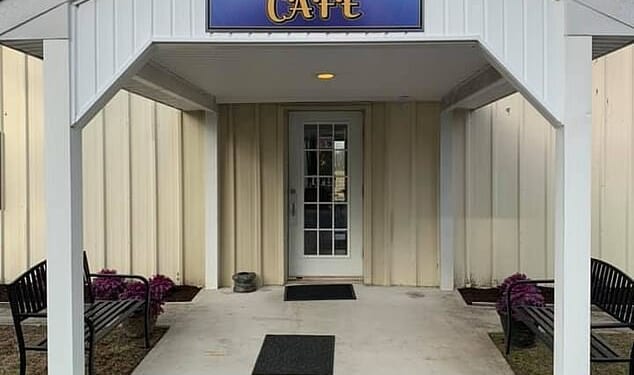 Kenneth Kirsch, 65, and Michael Greenberg, 71, shared a final meal together at the Apron Cafe before they fatally crashed while flying helicopters