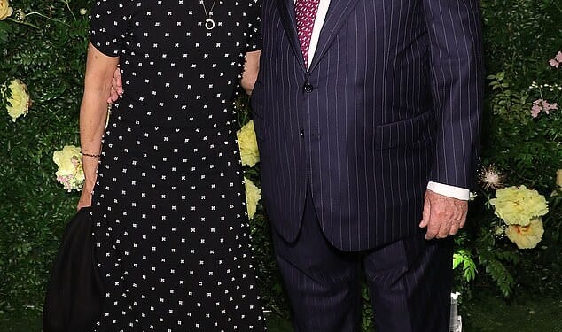 Gary Winnick (pictured with his wife Karen in 2018) was once worth $6.2 billion, but died with more than $150 million in debt after spending his fortune on a lavish Los Angeles lifestyle that he did not have the cash flow to support, it has emerged