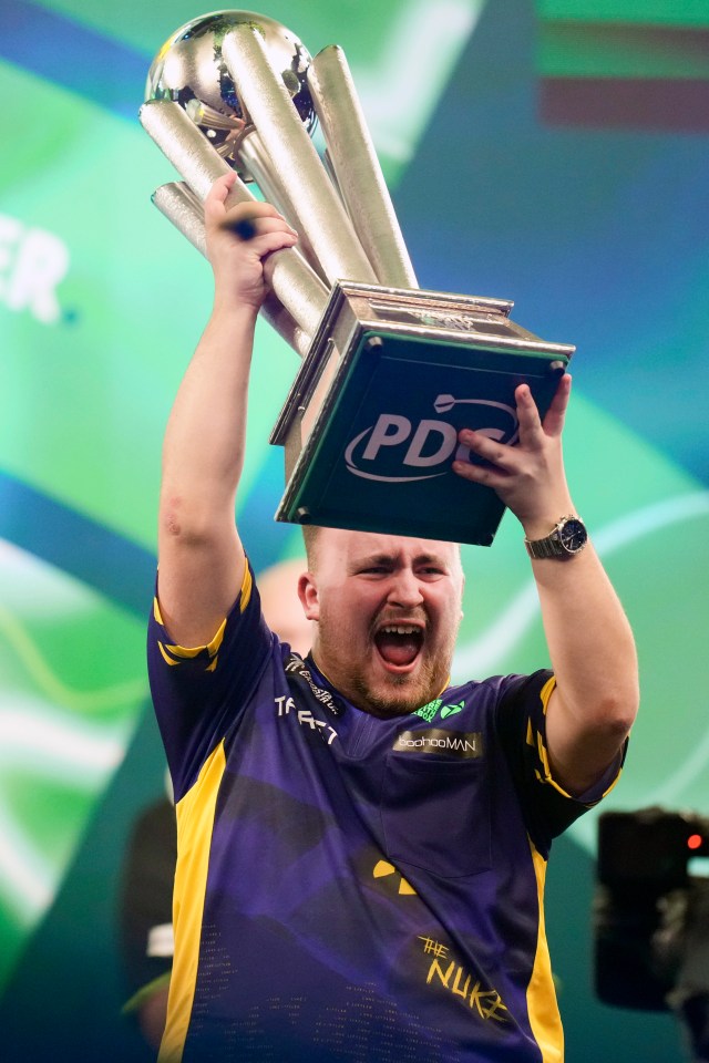 NINTCHDBPICT000961328600