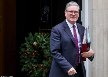 Sir Keir Starmer is weighing up an Australian-style social media ban for children aged under 16