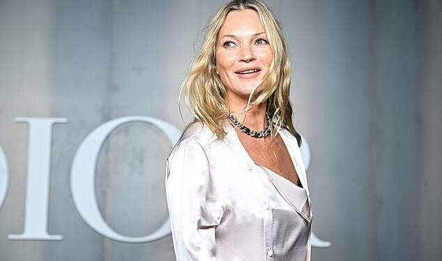 The 51-year-old model was 'instrumental' in organising the Nativity play in her Cotswolds village this Christmas