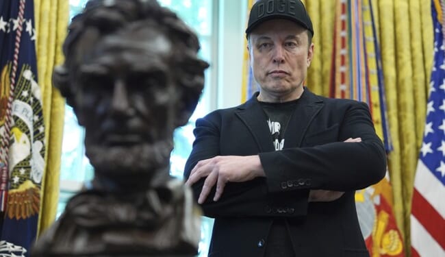 The Elompire Strikes Back – HotAir