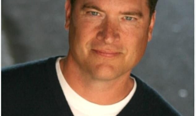 Hollywood star Pat Finn has died at the age of 60. Family sources have told TMZ that the TV actor passed away Tuesday morning at his home in Los Angeles