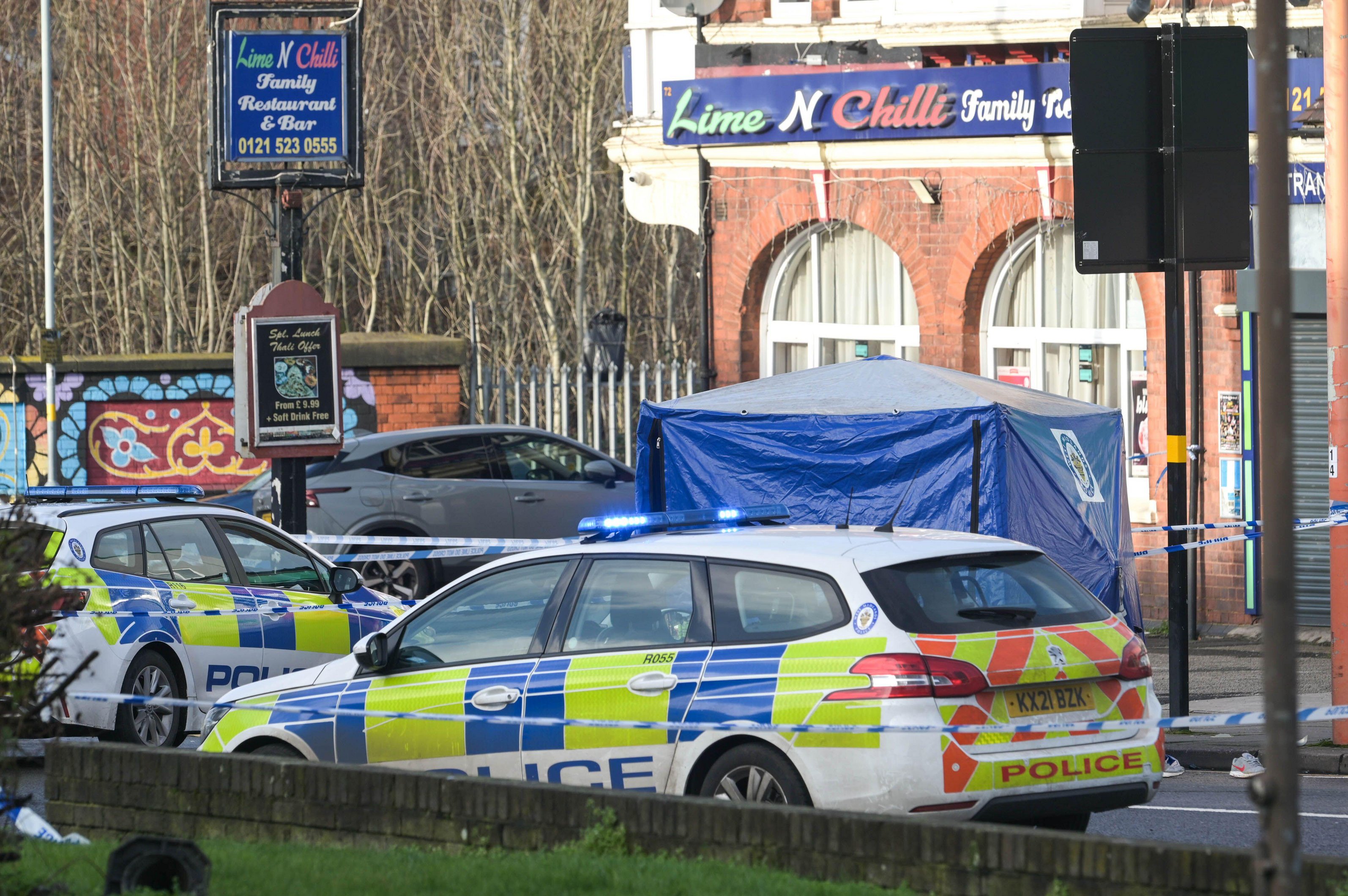 Soho Road, Birmingham 16th December 2025 - West Midlands Police have launched a manhunt after a driver ploughed into 2 people. Officers have cordoned off a main Birmingham road after 2 pedestrians were run over on Tuesday morning. A blue forensic ten