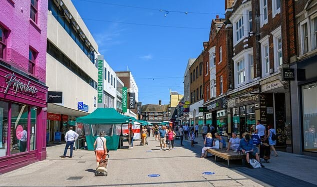 Bromley High Street, which is known for its good selection of shops and eateries