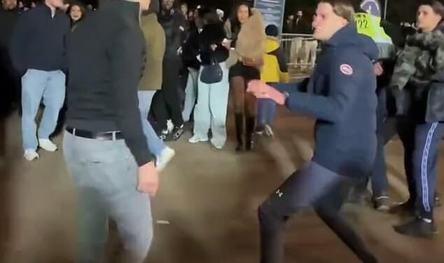 The shocking footage showed the two men squaring up to one another before chaos broke out. Credit: X @CrimeLdn
