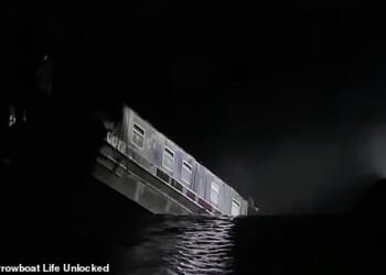 Youtuber and Narrowboat owner Paul Smith-Storey captured the moment one of the boats was dragged into the sinkhole