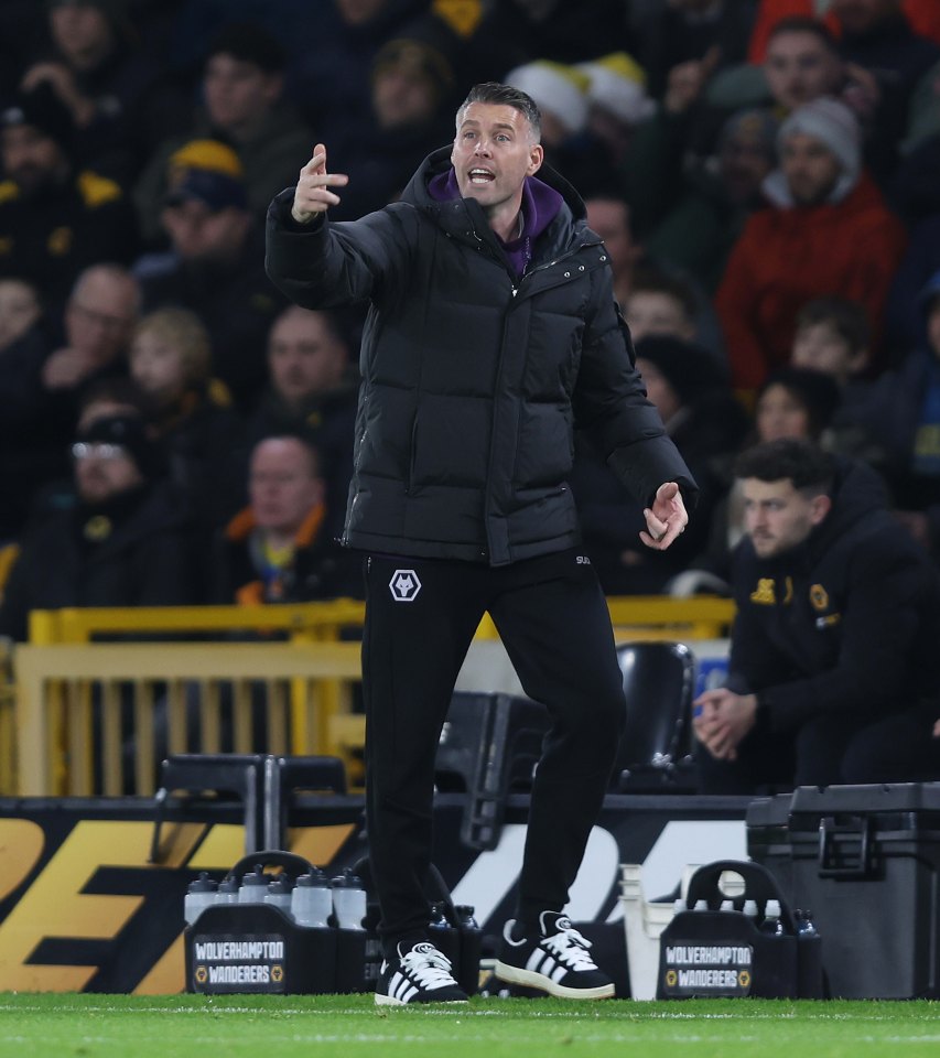 Wolverhampton Wanderers v Manchester United - Premier League