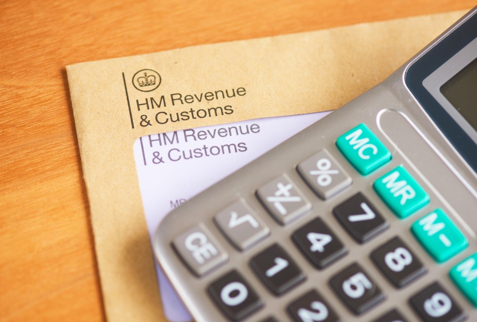 An HMRC letter and calculator.