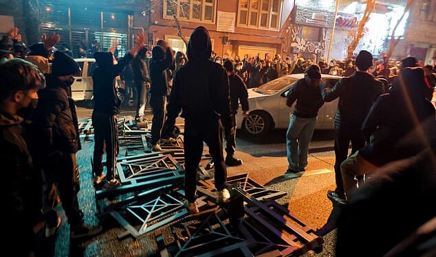 The opposition website claims the numbers are based on multiple sources, with the killings carried out by the Revolutionary Guards and Basij forces