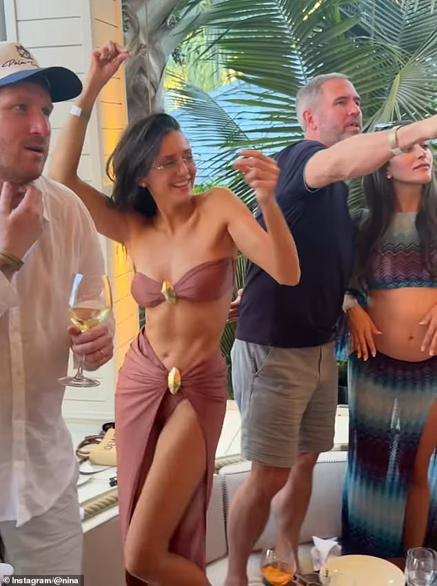 The Roommate actress was joined by a group of guys and gals as she danced