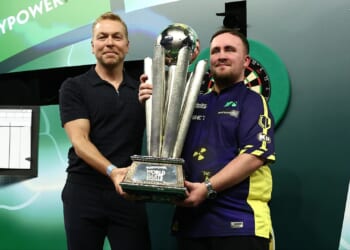 Why is Chris Hoy presenting World Darts Championship trophy to winner?