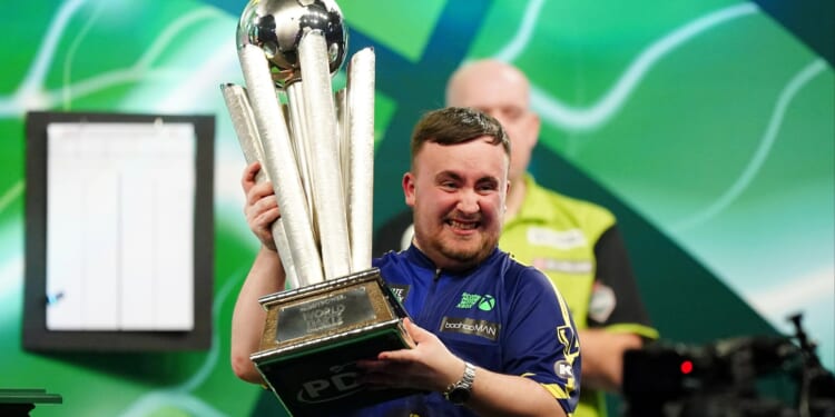 How much can Luke Littler and Gian van Veen win in tonight's final?