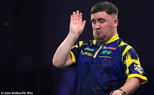 Littler had to contend with the reappearance of the Ally Pally wasp in a dramatic final
