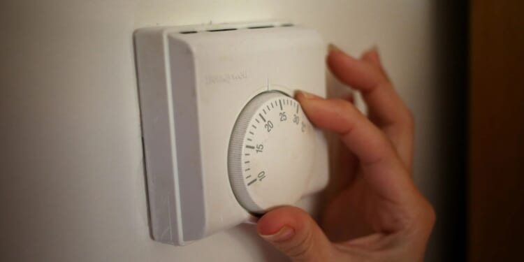 Last chance for households to get free electricity EVERY week in January as deadline in hour