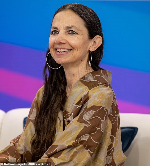 The interaction was broadcast live on FOX LA, sparking backlash from royal fans and experts as well as Justine Bateman, best known for her role as Mallory Keaton on the hit 80s sitcom Family Ties