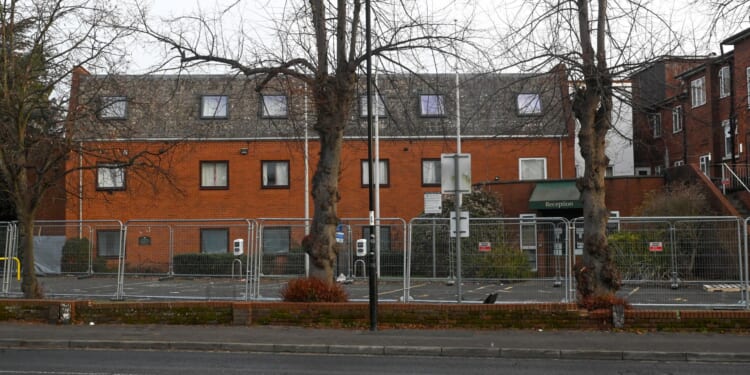 Restaurant forced to close after 20 YEARS blames ‘damage’ caused by illegal migrants in hotel next door