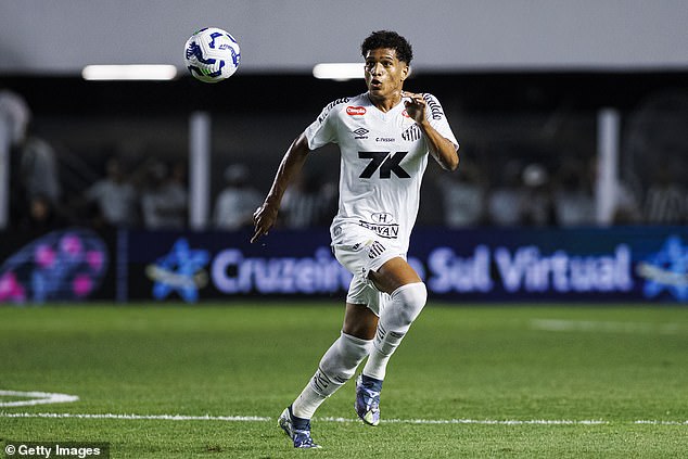 Tottenham are preparing to make an improved offer for Santos's left wing-back Souza